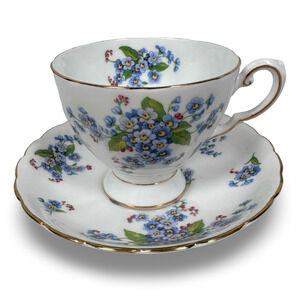 Vintage Tuscan Forget-Me-Not D233 Blue Floral Gold Rim Tea Cup & Saucer England